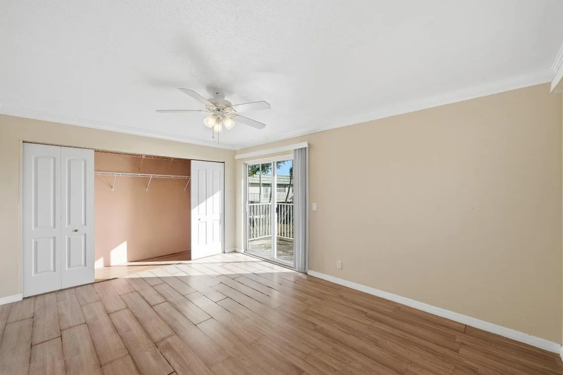 Photo of 710 Monaco O