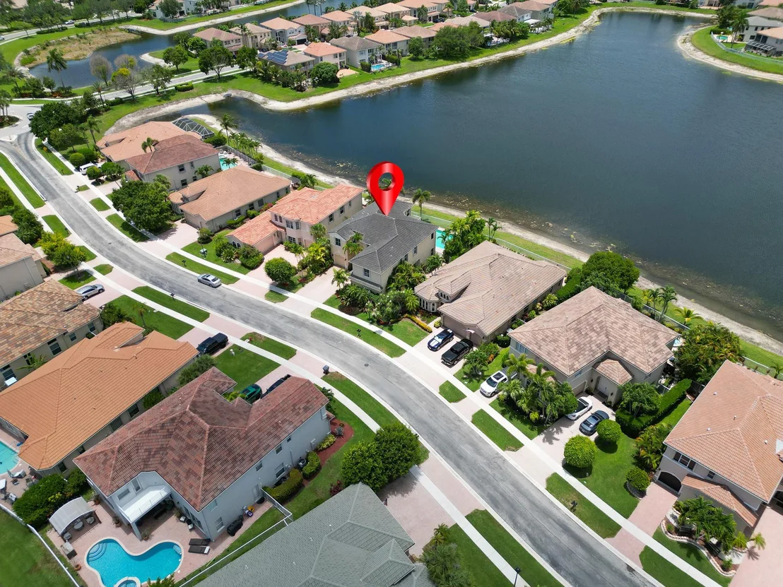 Photo of 1236 Bay View Way