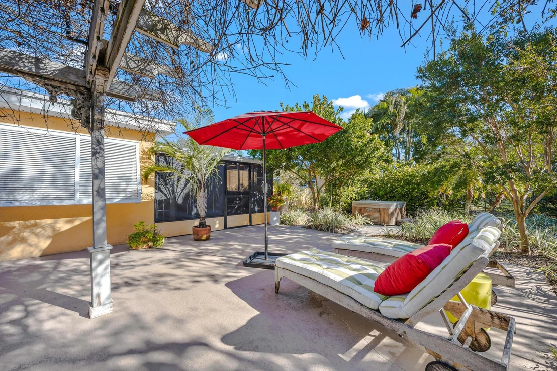 Photo of 1107 Pinetree Drive