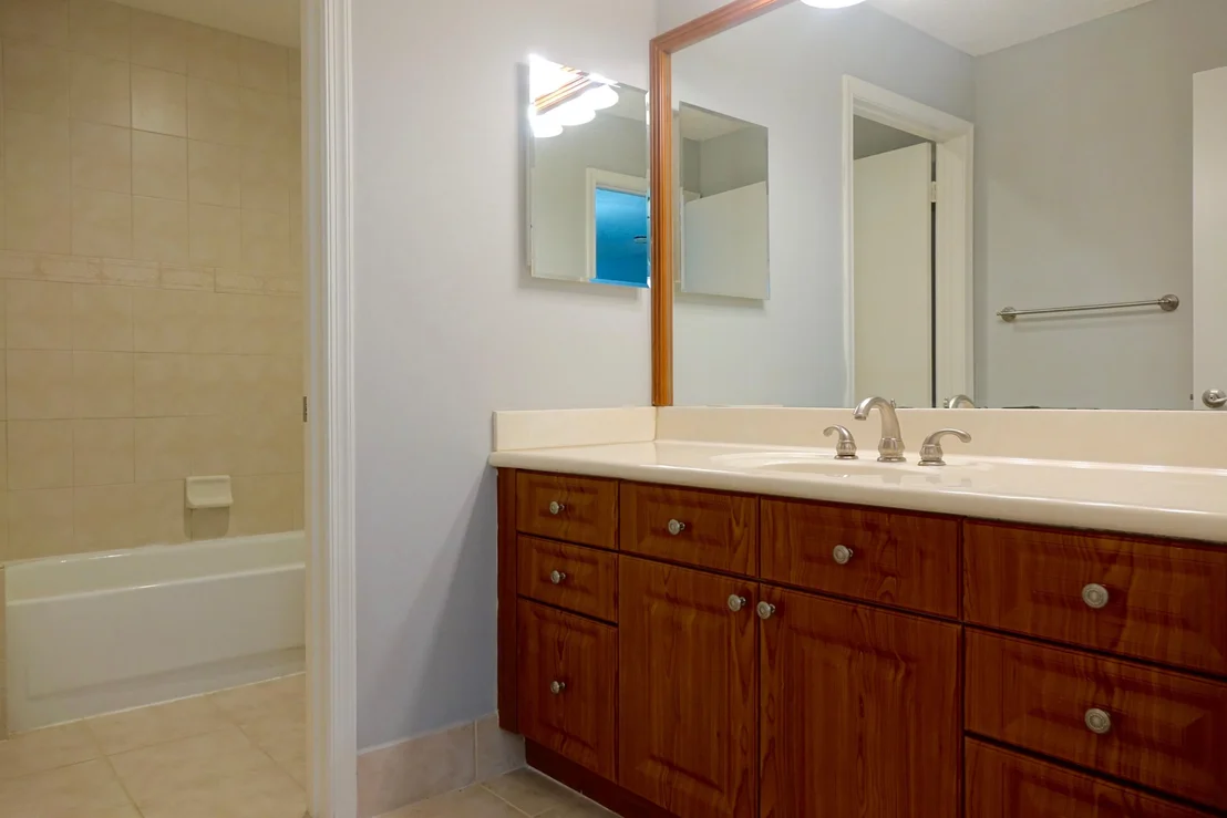 Photo of 11061 Lakeaire Circle