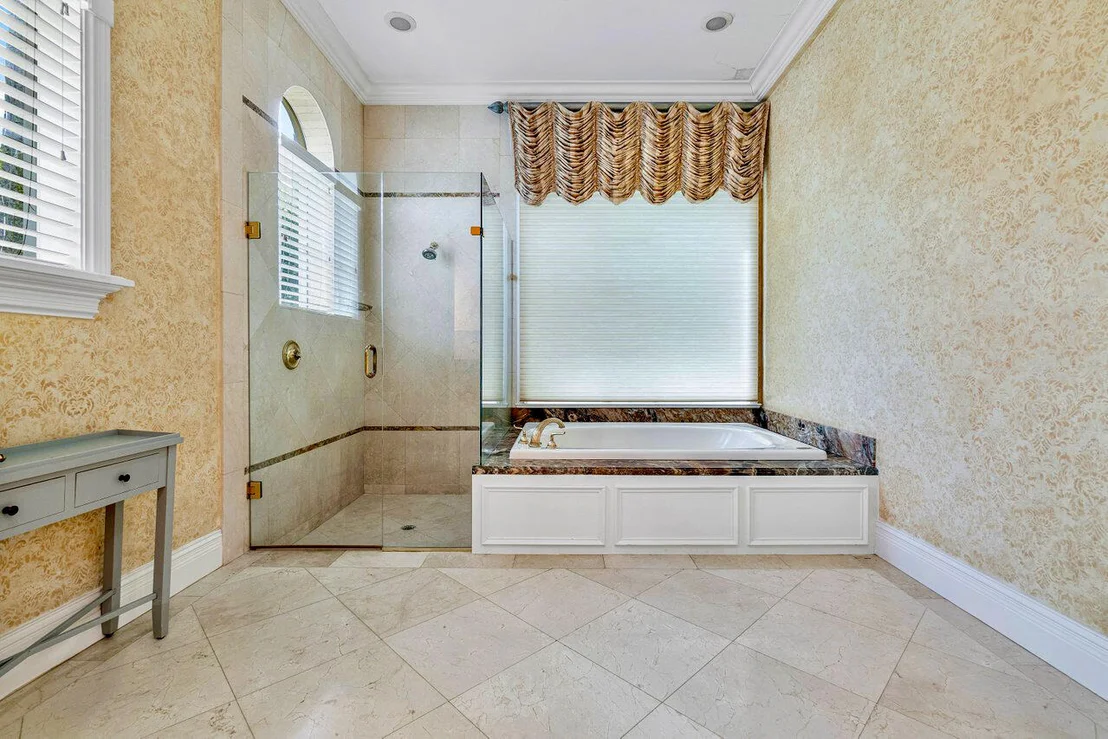 Photo of 1191 Banyan Road