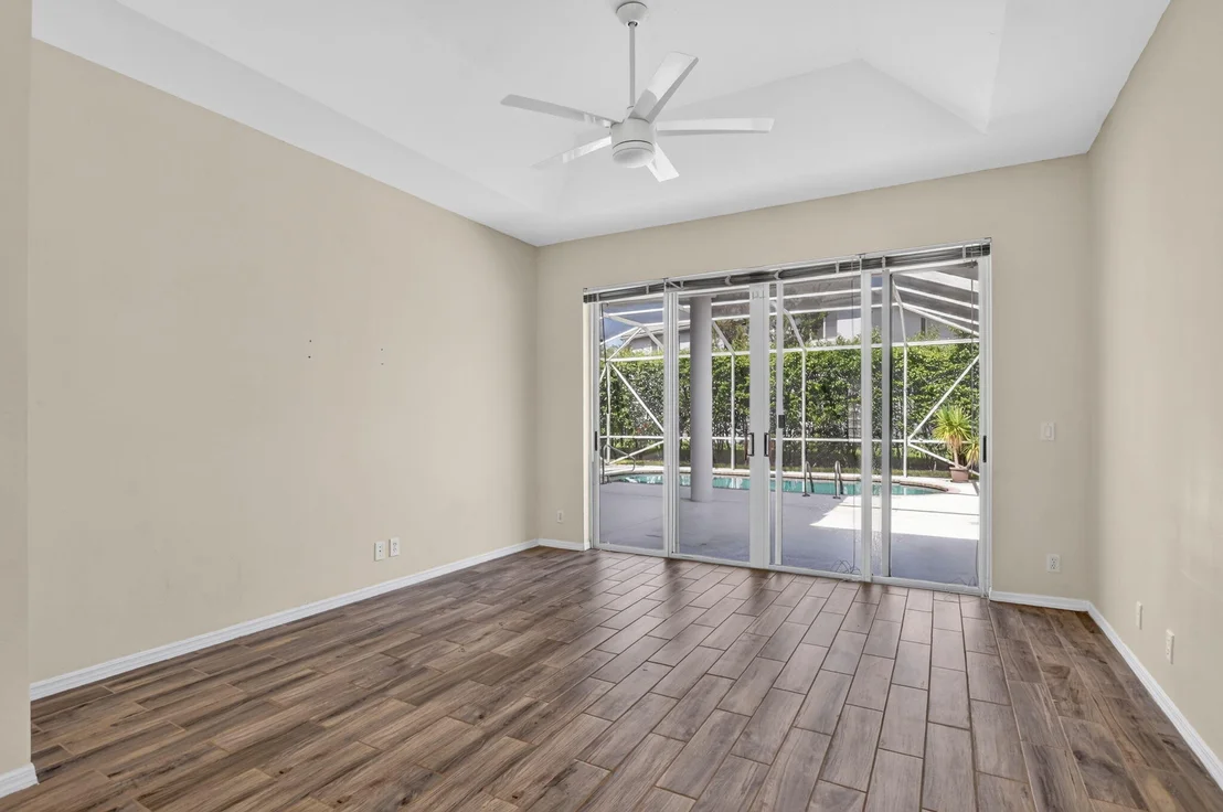 Photo of 10031 Lexington Estates Boulevard