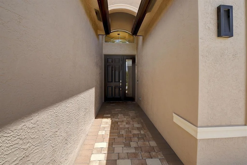 Photo of 12324 Cascade Valley Lane