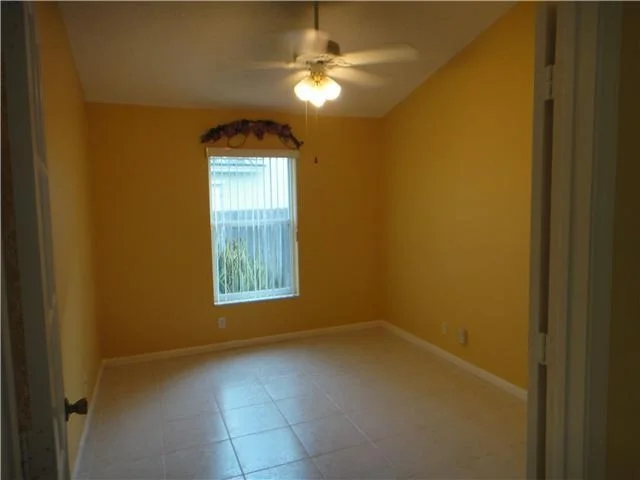 Photo of 3834 Jonathans