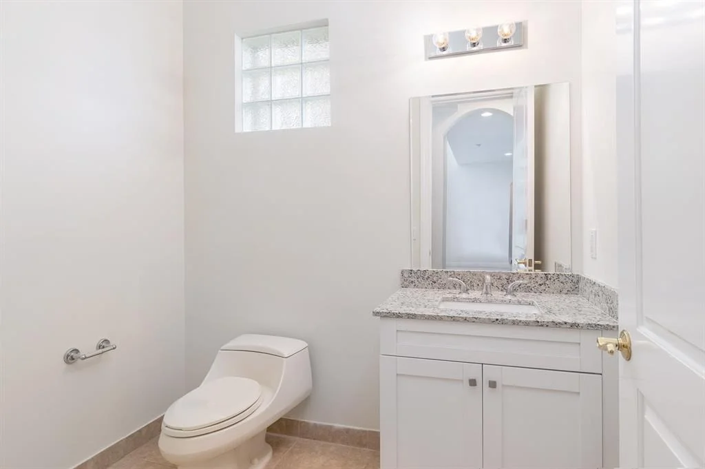 Photo of 8012 Valhalla Drive