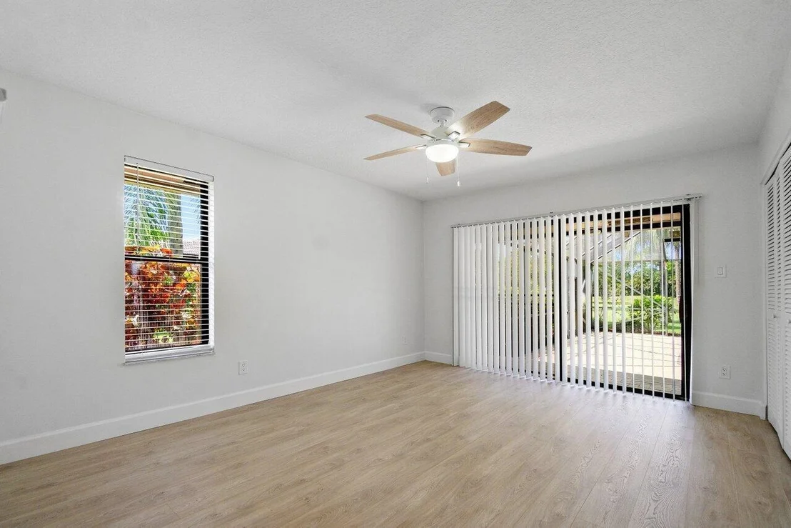 Photo of 9405 Dundee Drive