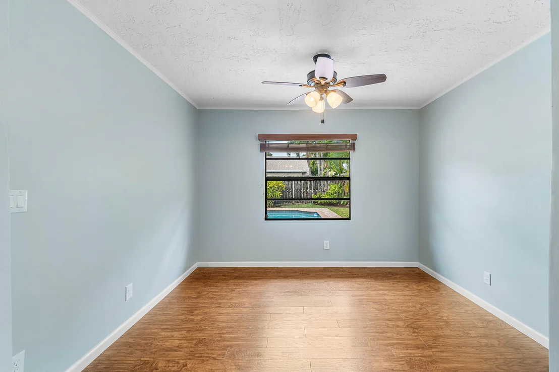 Photo of 4060 Birchwood Drive