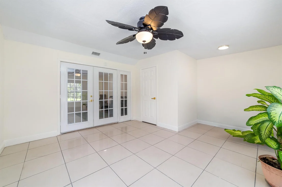 Photo of 166 Kildare Drive