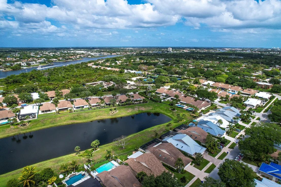 Photo of 232 E River Park Drive