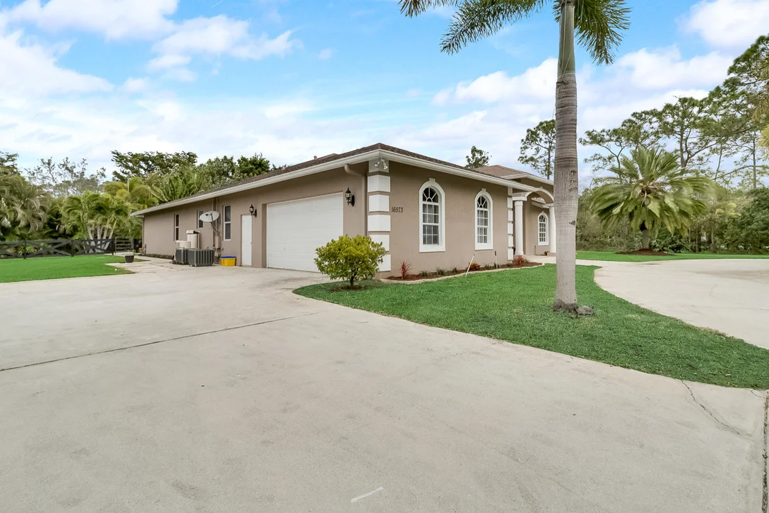 Photo of 16573 Key Lime Boulevard