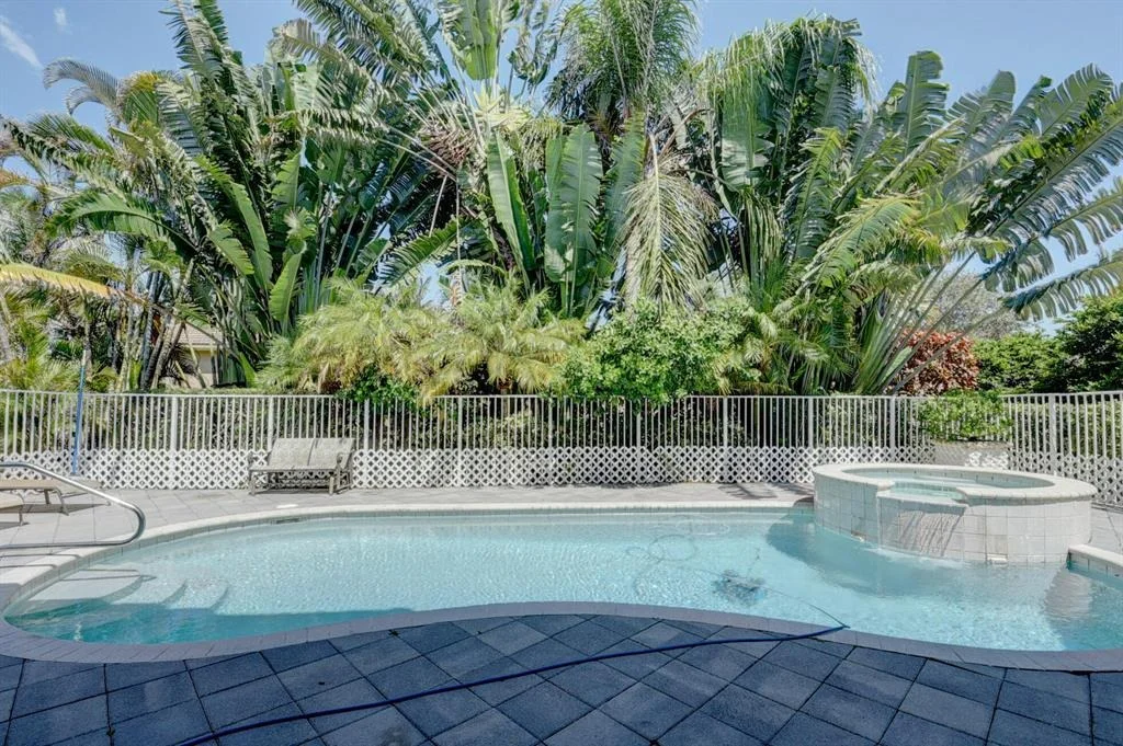 Photo of 7363 Twin Falls Drive