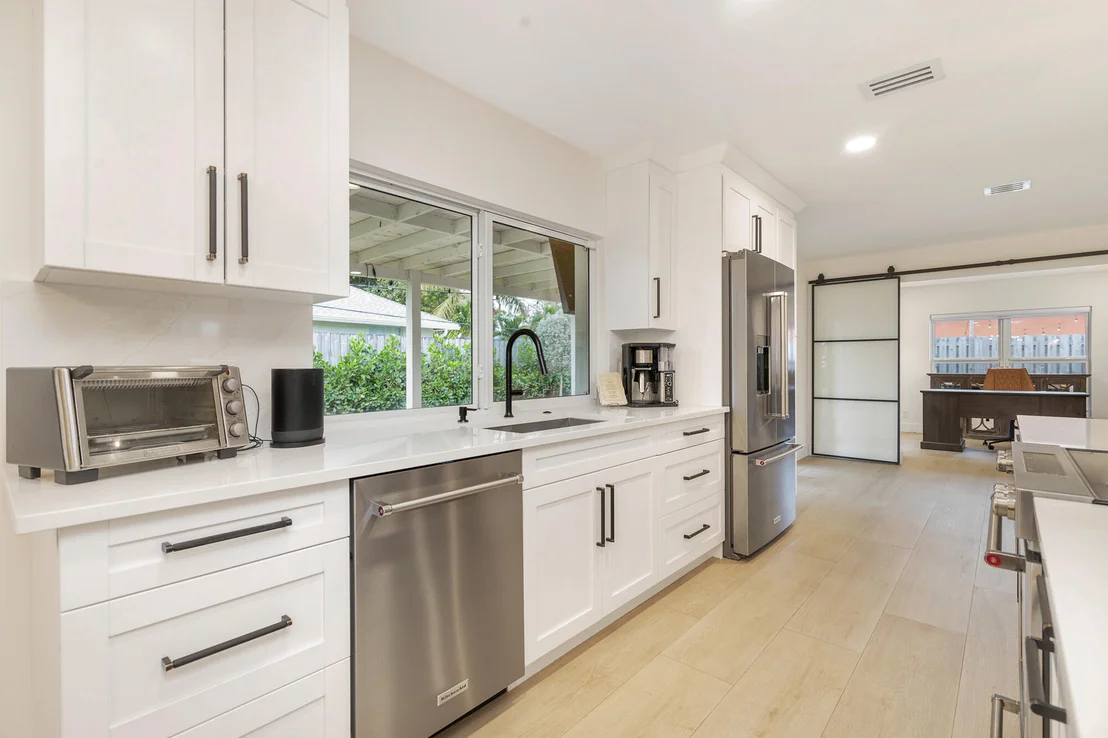 Photo of 7521 Edgewater Circle