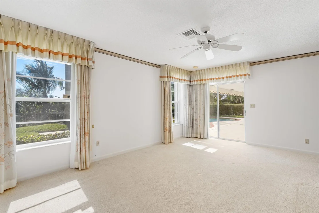 Photo of 5683 Golfway Drive
