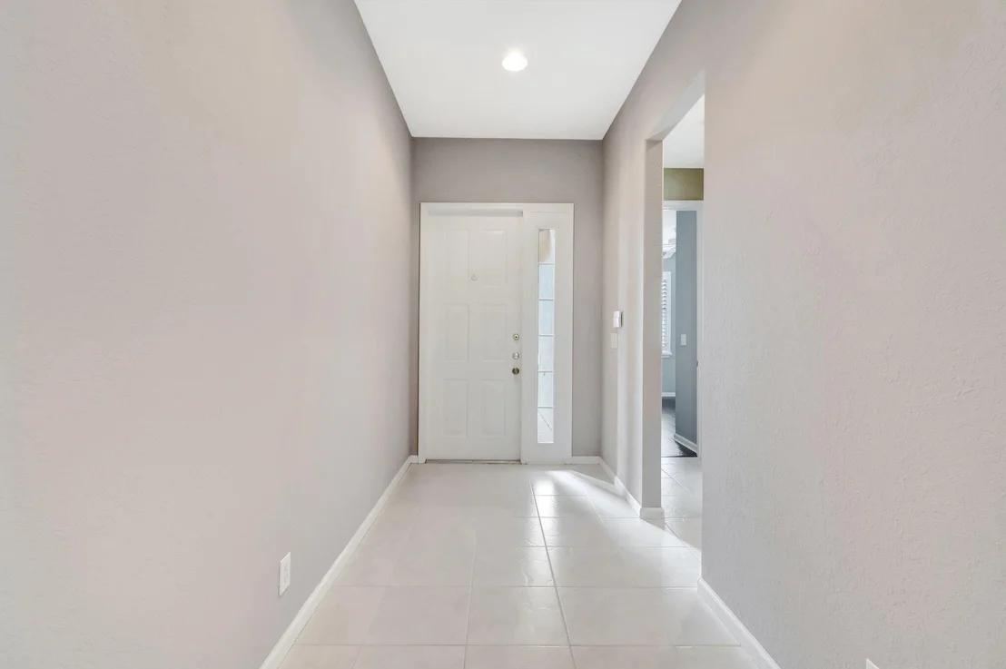 Photo of 2676 Clipper Circle