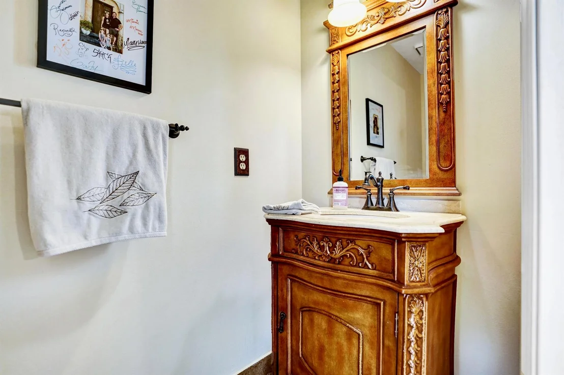 Photo of 7608 Monclair Court