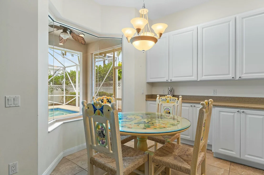 Photo of 2628 W Community Drive