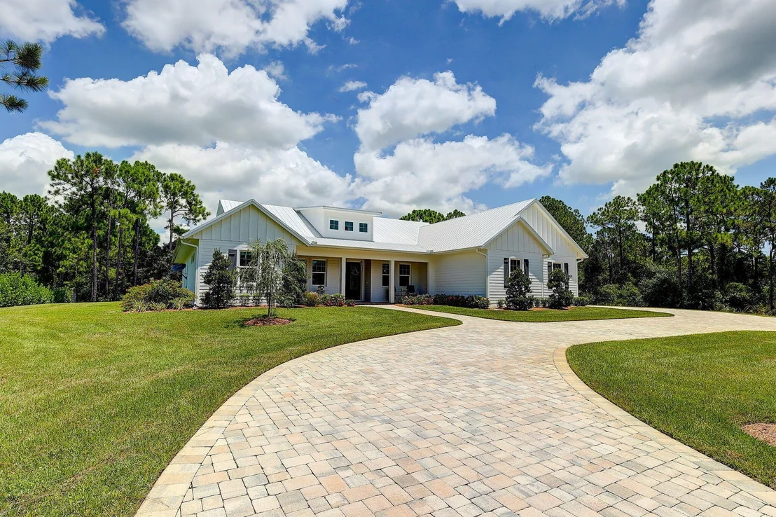 Photo of 10610 Pine Needle Drive