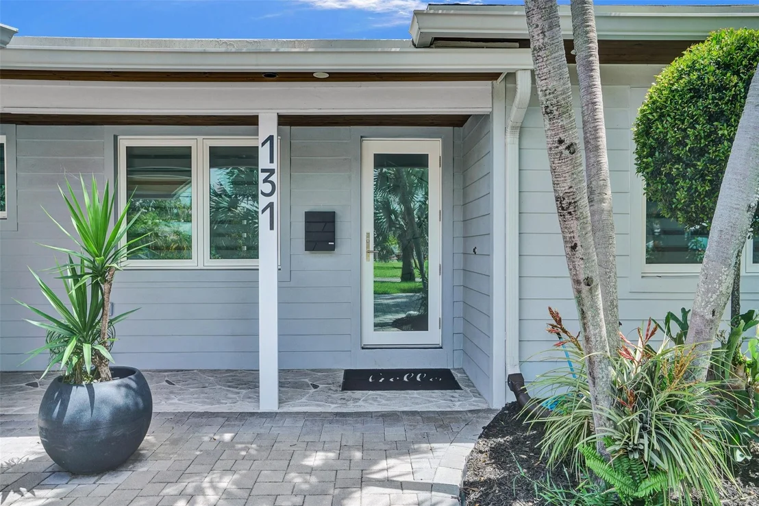 Photo of 131 SE 8th Street