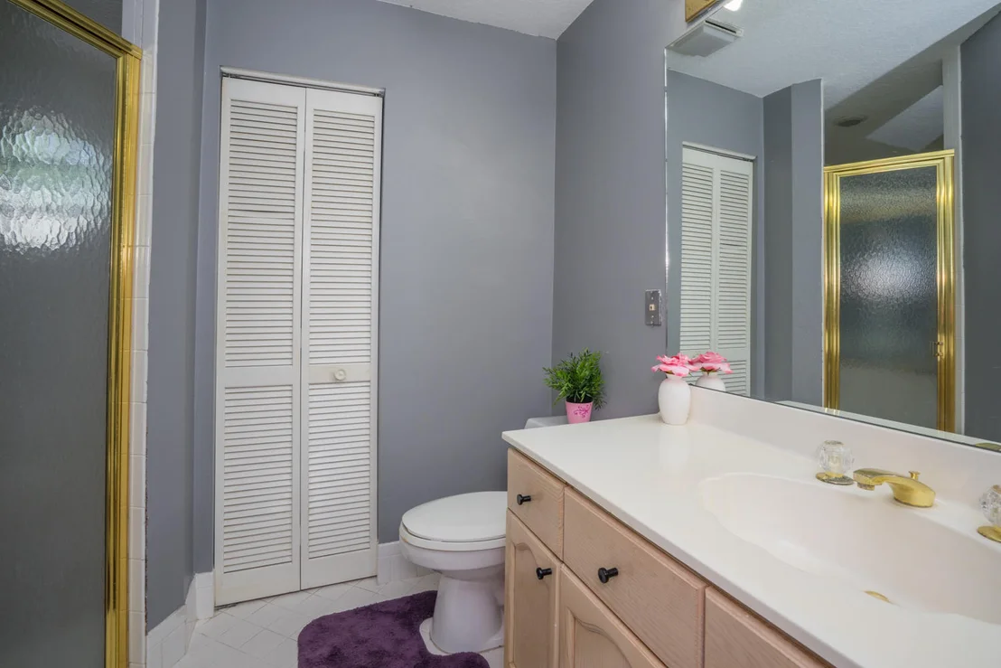 Photo of 123 Harbor Lake Circle
