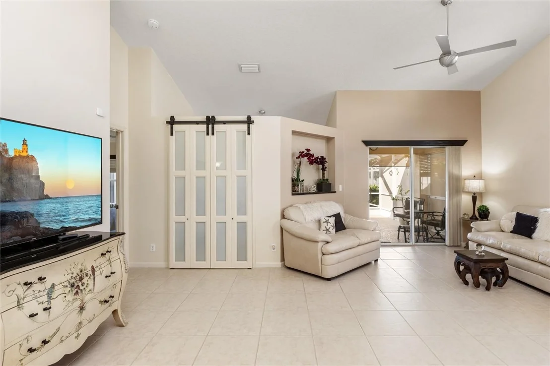Photo of 13055 Hampton Lakes Circle