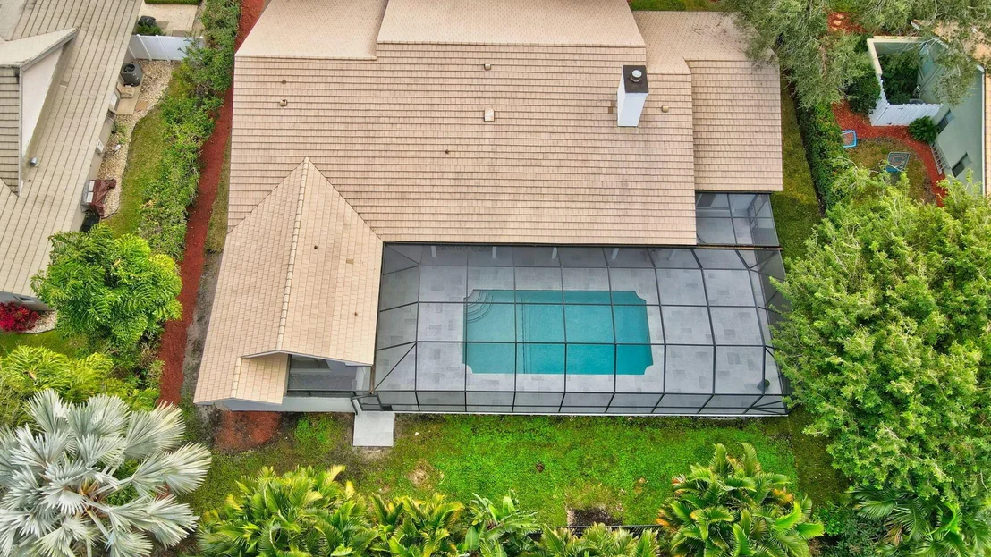 Photo of 3065 Saint James Drive