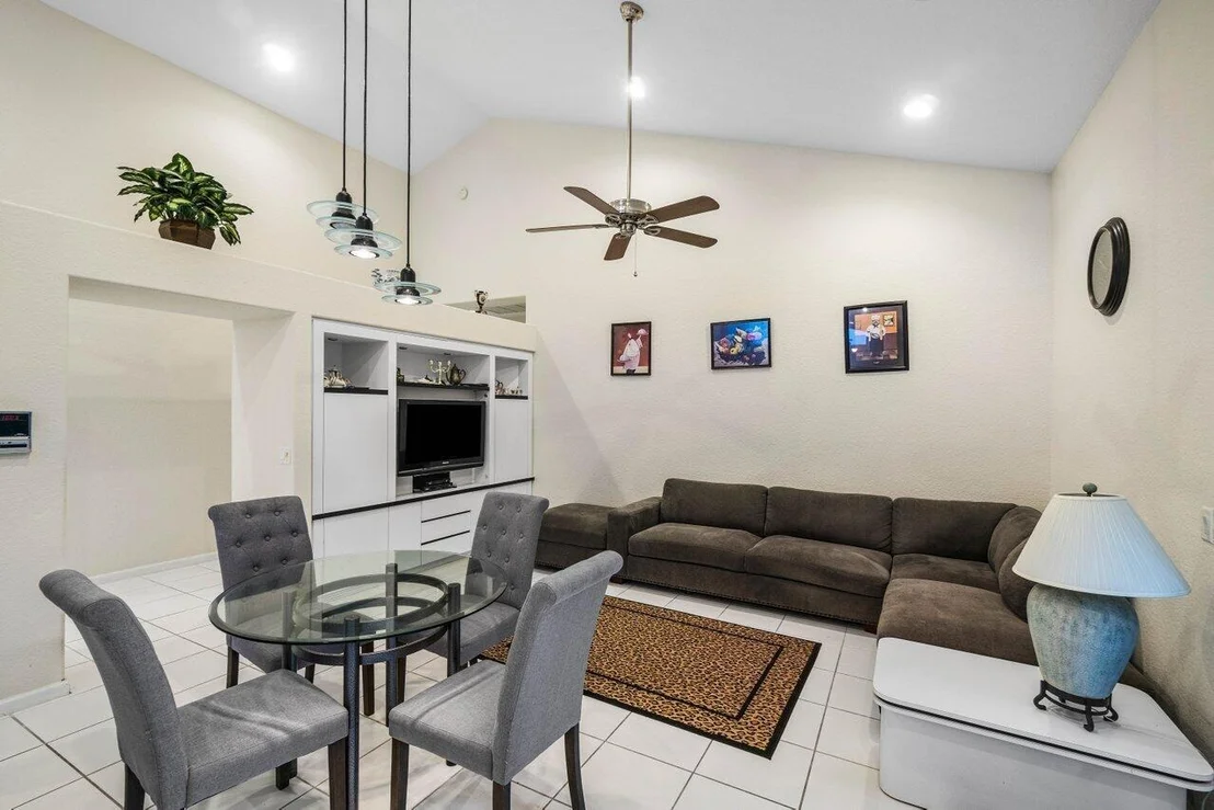 Photo of 6219 Evian Place