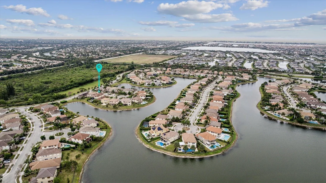 Photo of 8540 Lakeside Drive