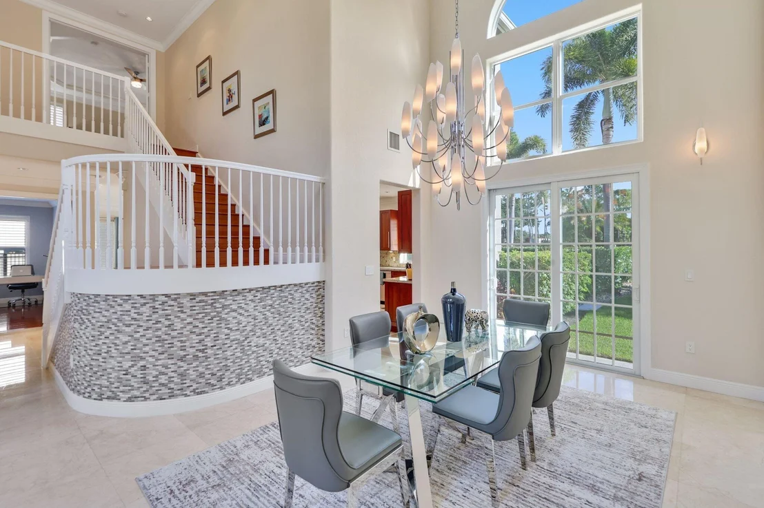 Photo of 19245 Skyridge Circle
