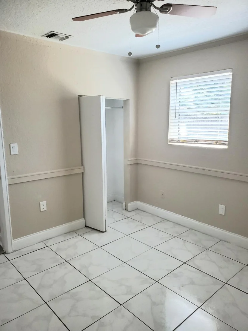 Photo of 6448 N Lawrence Road