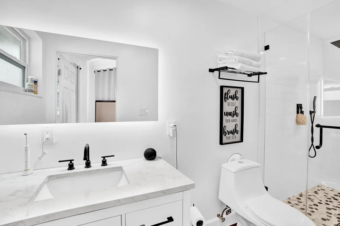 Photo of 825 SE 16th Place