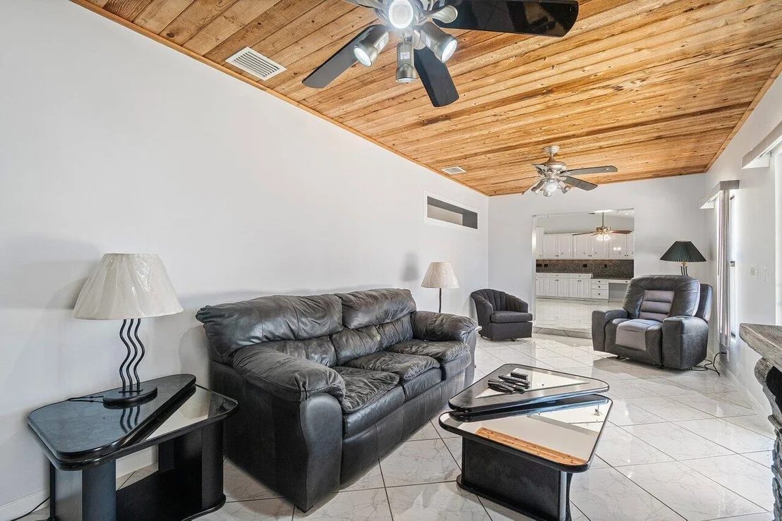 Photo of 61 W Rubber Tree Drive