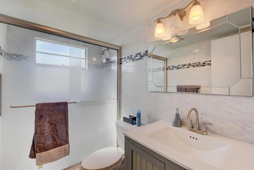 Photo of 3061 Cornwall D