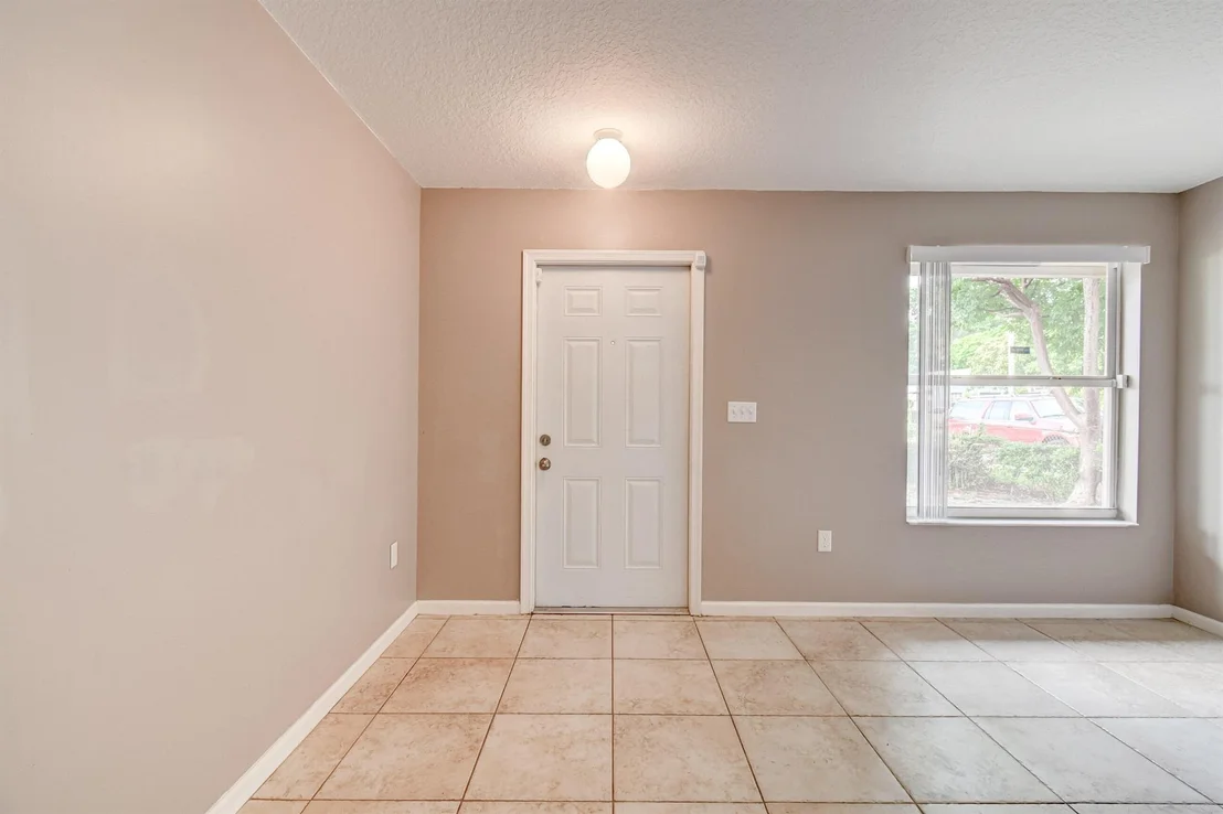 Photo of 125 Central Avenue