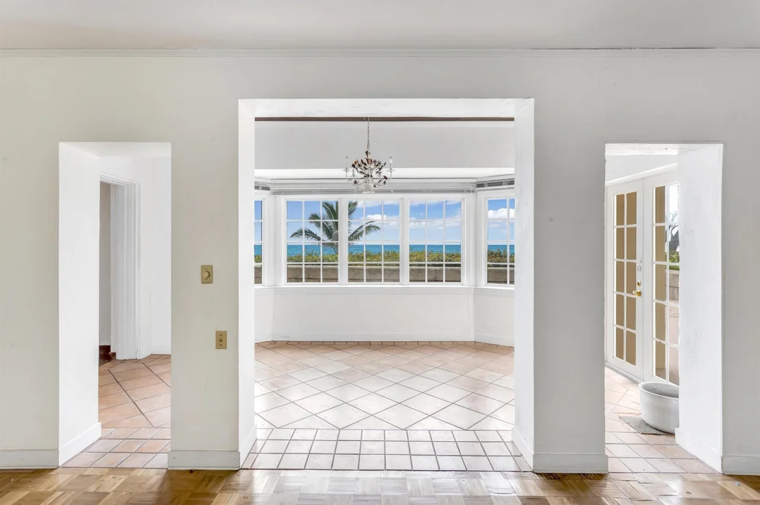 Photo of 1443 N Ocean Boulevard