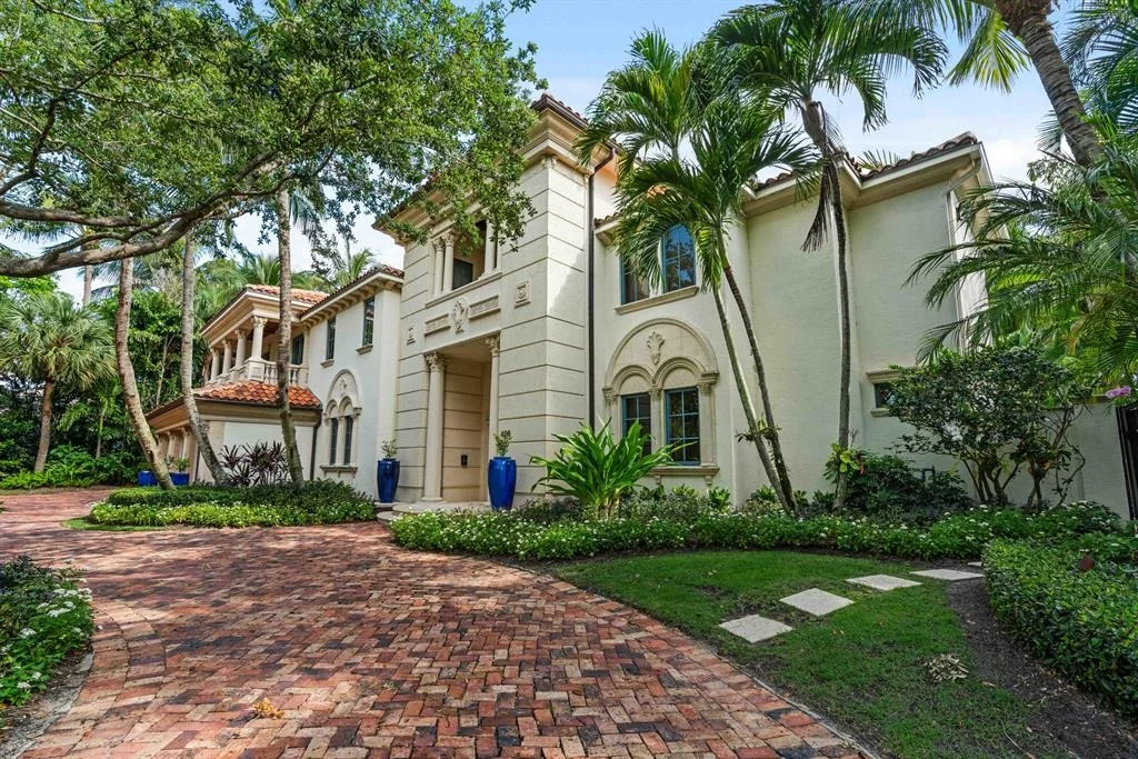 Photo of 406 Mariner Drive