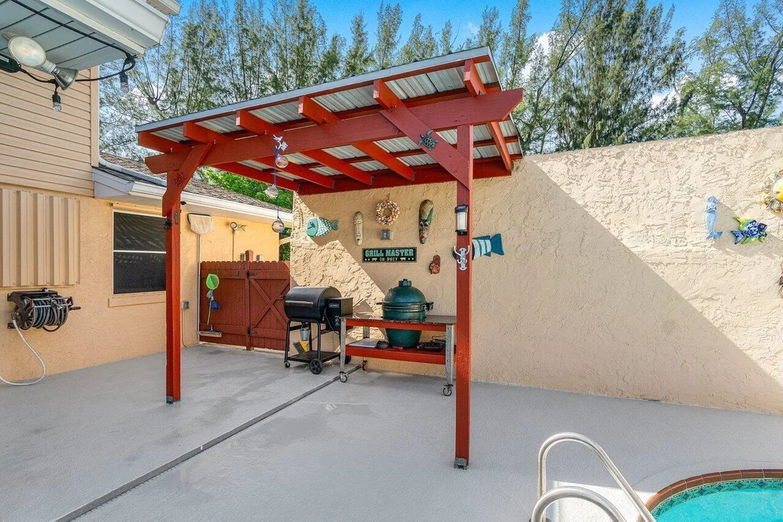 Photo of 6435 Boyd Lane