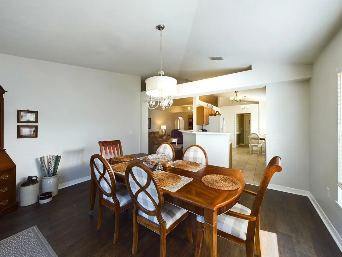 Photo of 467 SE 38th Avenue
