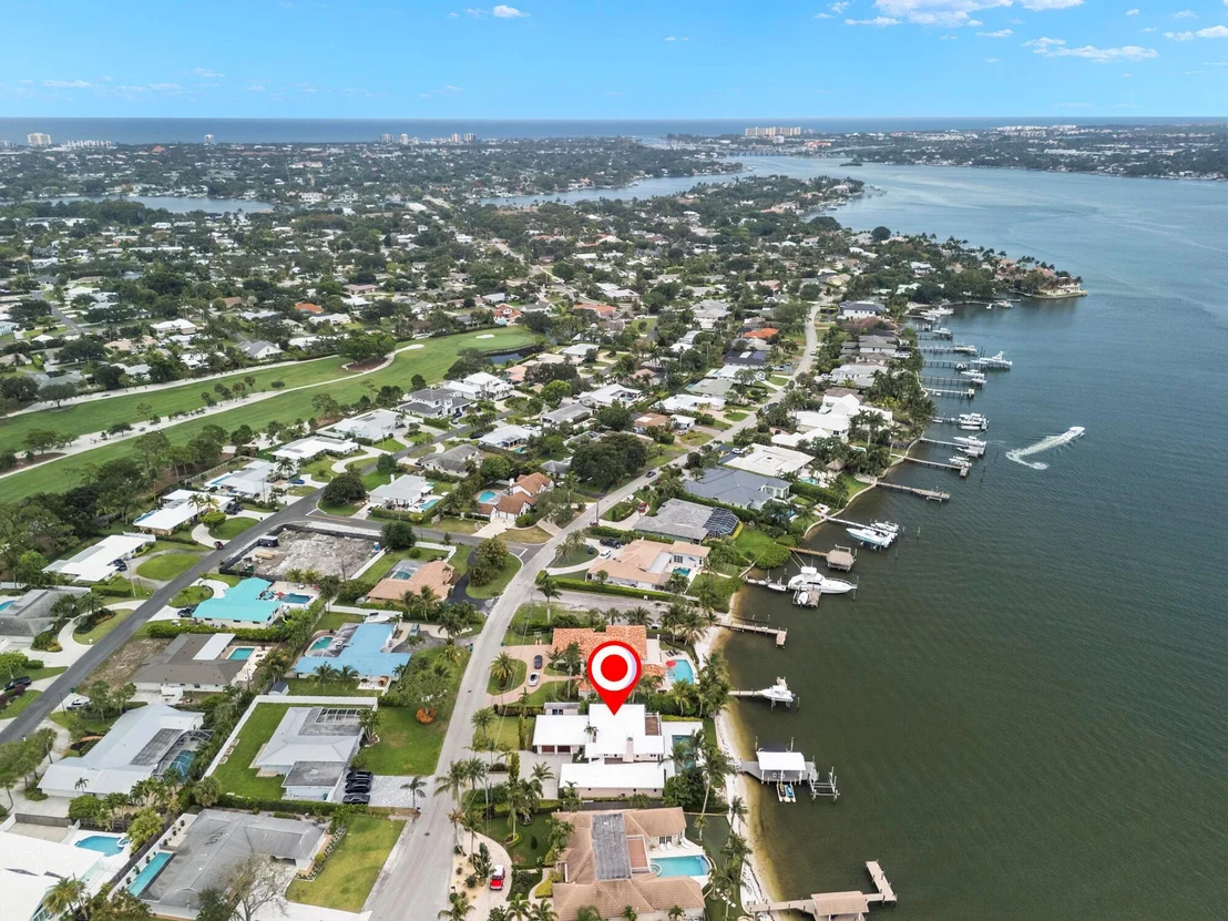 Photo of 103 River Drive