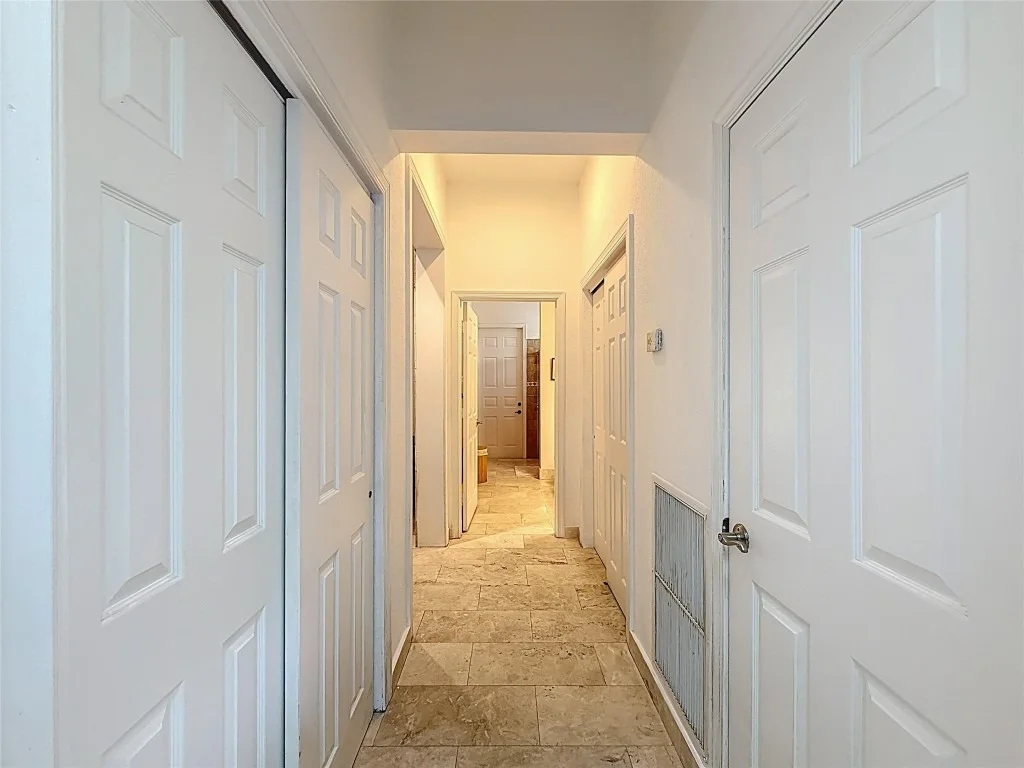 Photo of 1673 VICTORIA POINTE Circle