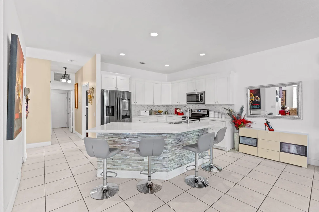 Photo of 5033 Solar Point Drive