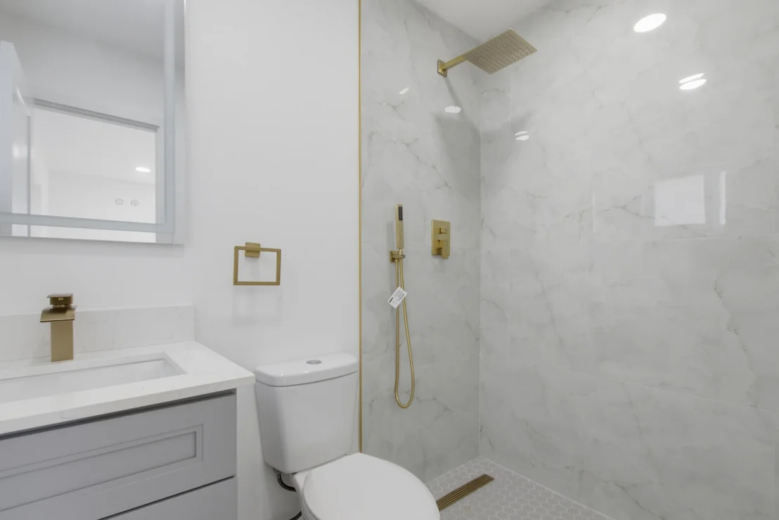 Photo of 401 SE 1st Avenue