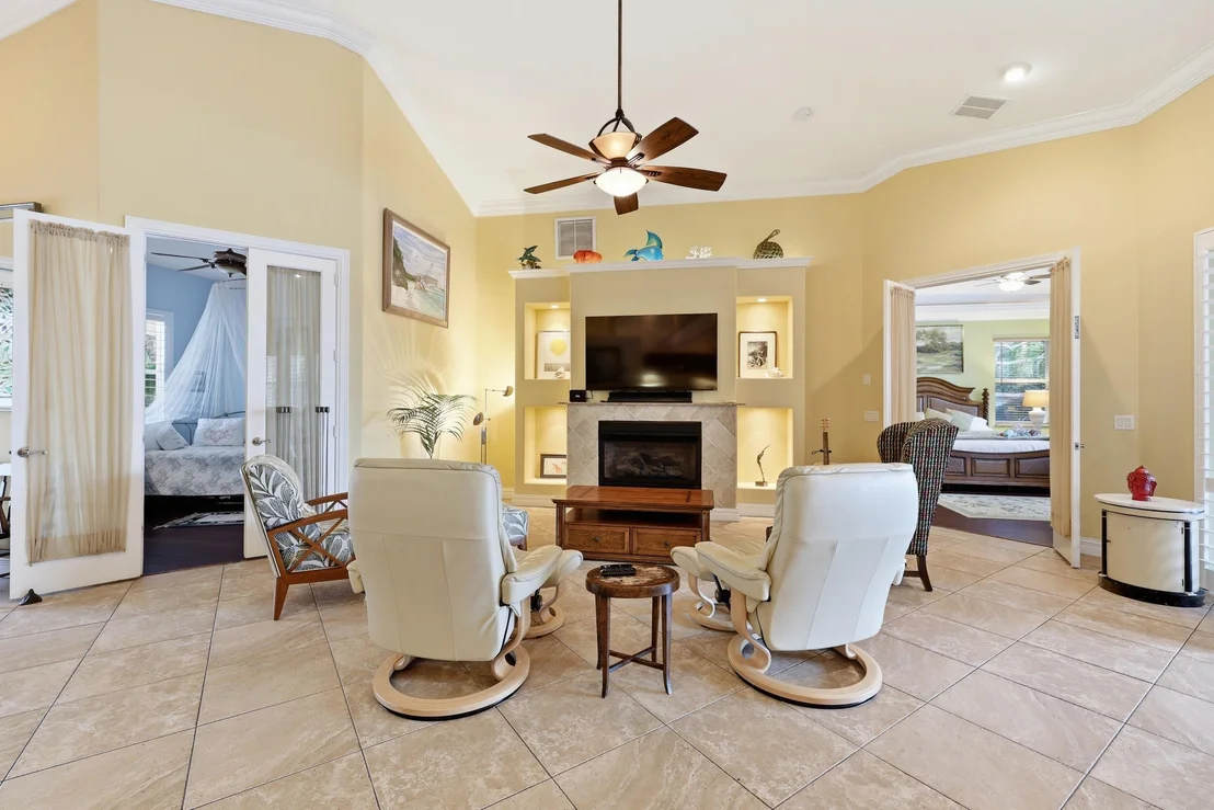 Photo of 2412 SE Saint Lucie Boulevard