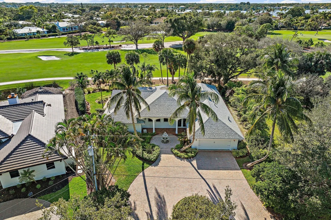 Photo of 209 Fairway W
