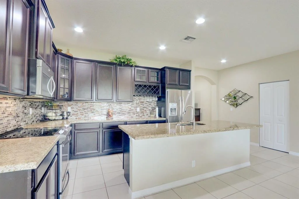 Photo of 4990 Manchia Drive