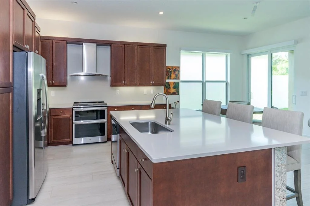 Photo of 9615 Eagle River Road