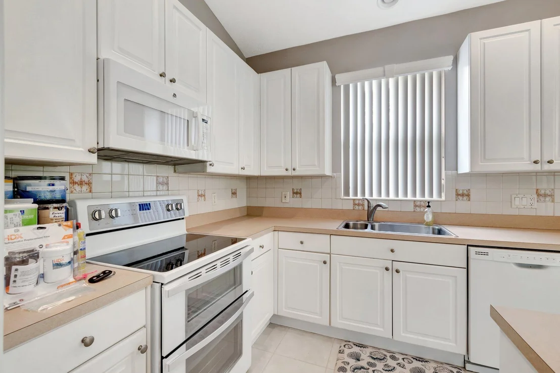 Photo of 2676 Clipper Circle