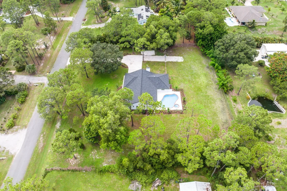 Photo of 13761 158th Street N