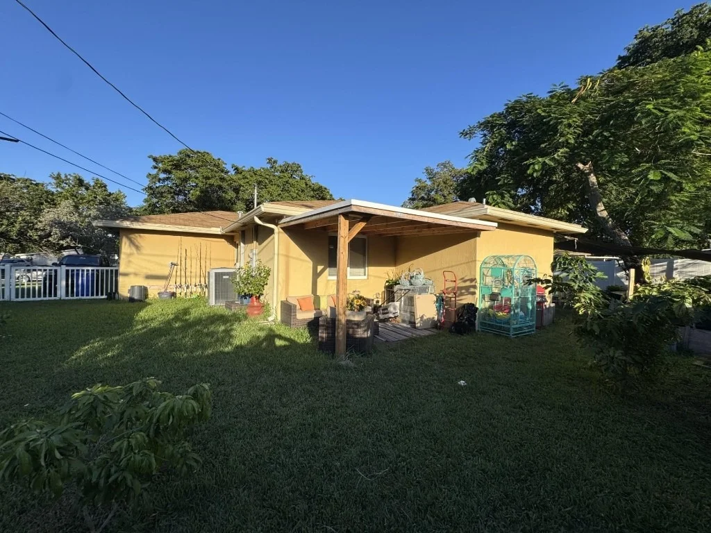 Photo of 5816 Seton Drive