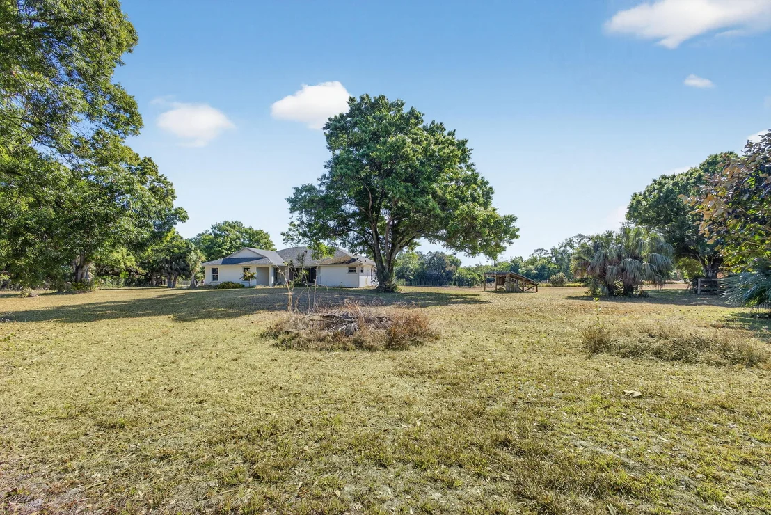 Photo of 17619 103rd Terrace N