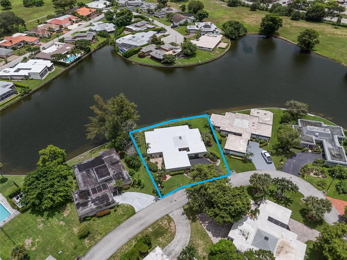 Photo of 5604 Melaleuca Drive